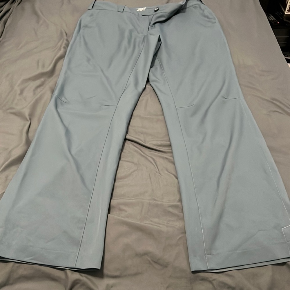 Women NikeGolf Dri-Fit Pants, Tour Performance, Size 8, Blueish Grey